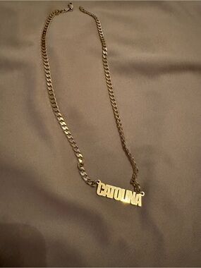 Gold Nameplate Necklace "CATOLINA" - Gold Tone